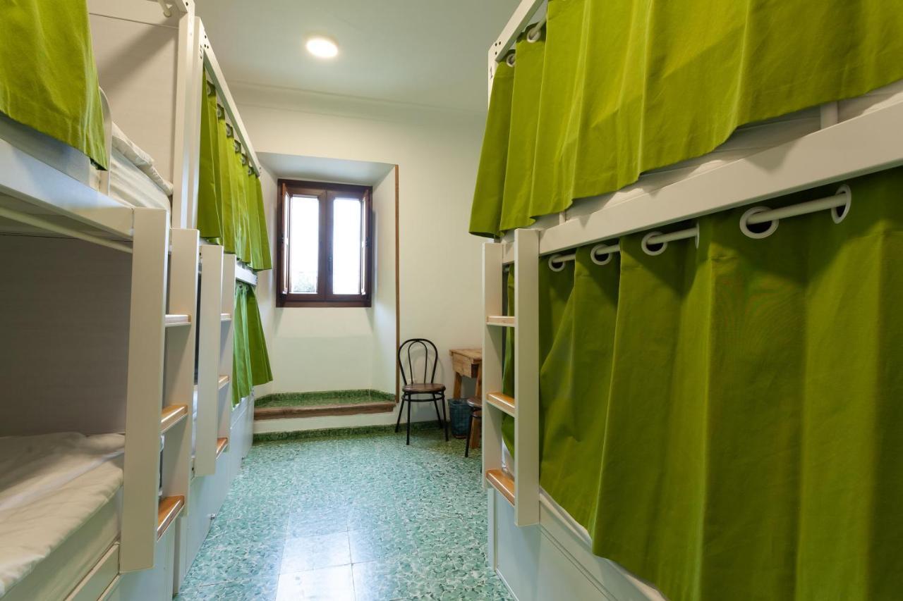 El Albergue De Sigueenza Dış mekan fotoğraf